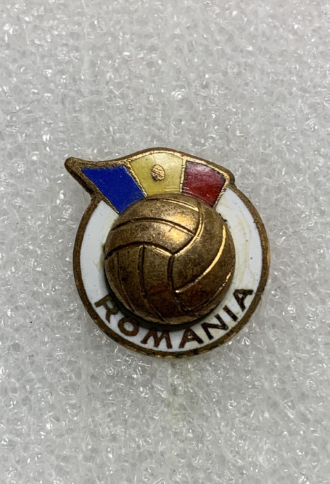 Insigna Federația Rom&acirc;nă de Fotbal