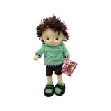 Papusa baiat cu hanorac bleumarin spune rugaciuni in romana