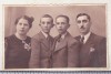 Bnk foto Fotografie de familie - Foto Olteanu Campina, Romania 1900 - 1950, Sepia, Portrete