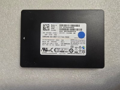 Solid State Drive (SSD) Samsung 256GB MLC SATA 6Gbps 2.5&amp;quot; MZ-7KN256D foto