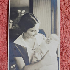 Fotografie, Geo la 20 de zile (dr. Litarczek, parintele radiologiei romanesti) nascut la Boston, impreuna cu mama sa, 1926