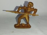 bnk jc Romania - figurina de plastic - cavaler pedestru cu lance