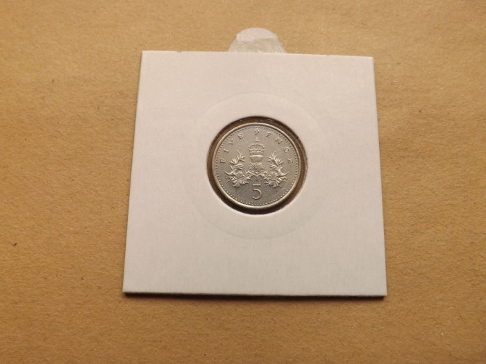 Marea Britanie / Anglia 5 Pence 2002