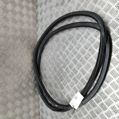 Garnitura ușă st&amp;acirc;nga față AUDI Q7 4M 2017 OEM: 4M0833721C foto