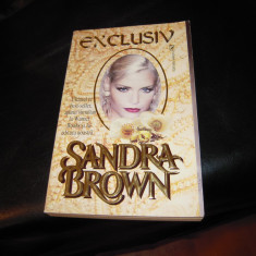 LOT de 2 carti: SANDRA BROWN - Exclusiv si PEGGIE WEBB - La hotarul paradisului