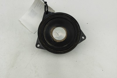 Difuzor ușă dreapta spate BMW 3 F30, F80 2015 OEM: 9169690 | 31456046 foto