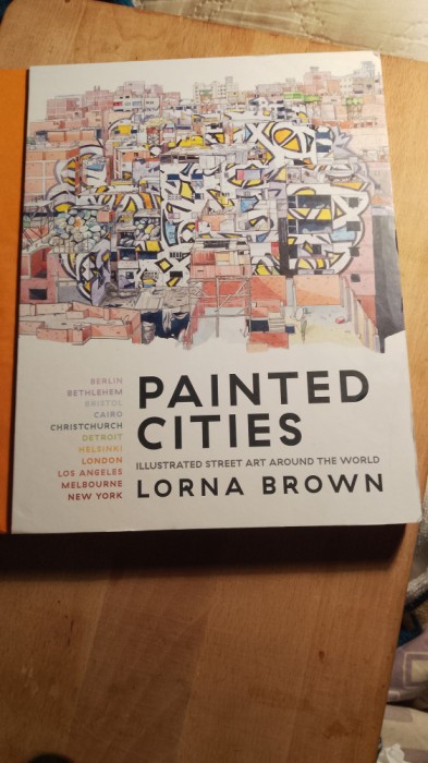 Painted cities,Lorna brown. / 0131