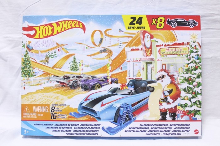 Mattel Hot Wheels 2021 Advent Calendar 24 Days 8 Cars Santa&#039;s Workshop