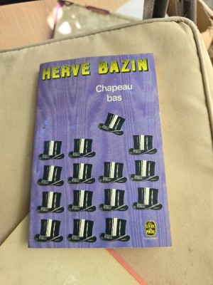 Chapeau bas - Herv&amp;eacute; Bazin foto