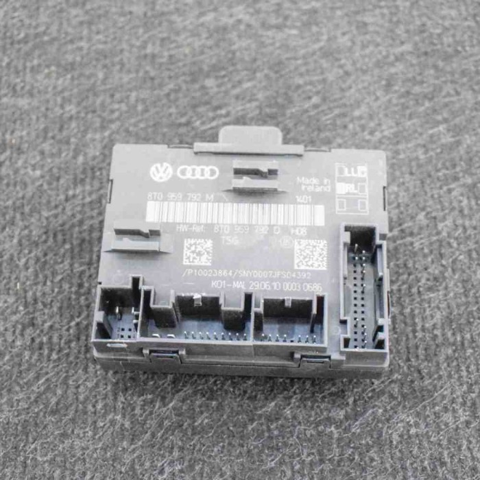 Modul de control ușă st&acirc;nga față AUDI A5 8T3 2011 OEM: 8T0959792M8T0959792D 4193215