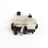 Incuietoare Capac Rezervor BMW Seria 5 F10 (2010-2017) OEM 7200674 Originala