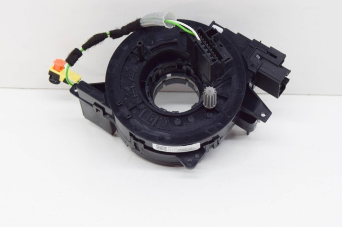 Spirala volan JAGUAR E-PACE X540 2020 OEM: FK72-14A664-CA 11822065