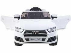 Masinuta electrica cu scaun de piele Audi Q7 White foto