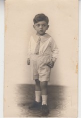 QW18 57 - Fotografie foarte veche - Baietel - anii 1930