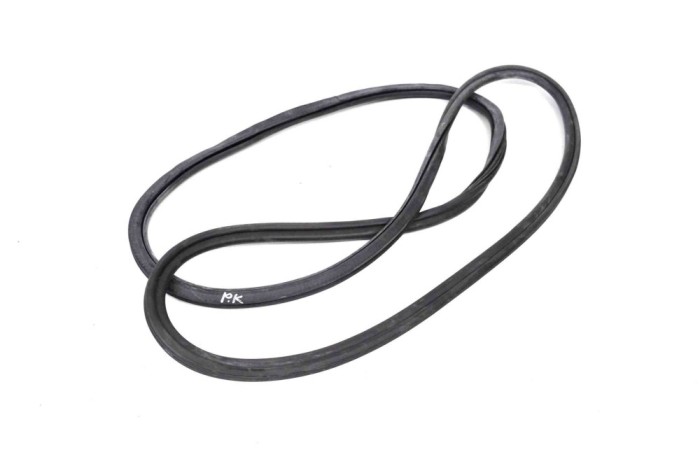 Garnitura ușă st&acirc;nga față AUDI Q5 8R 2010