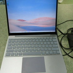 Laptop Microsoft Surface GO 1943 12.4 inch Core i5-1035G1 1.0Ghz 8GB RAM 128GB SSD Refurbished