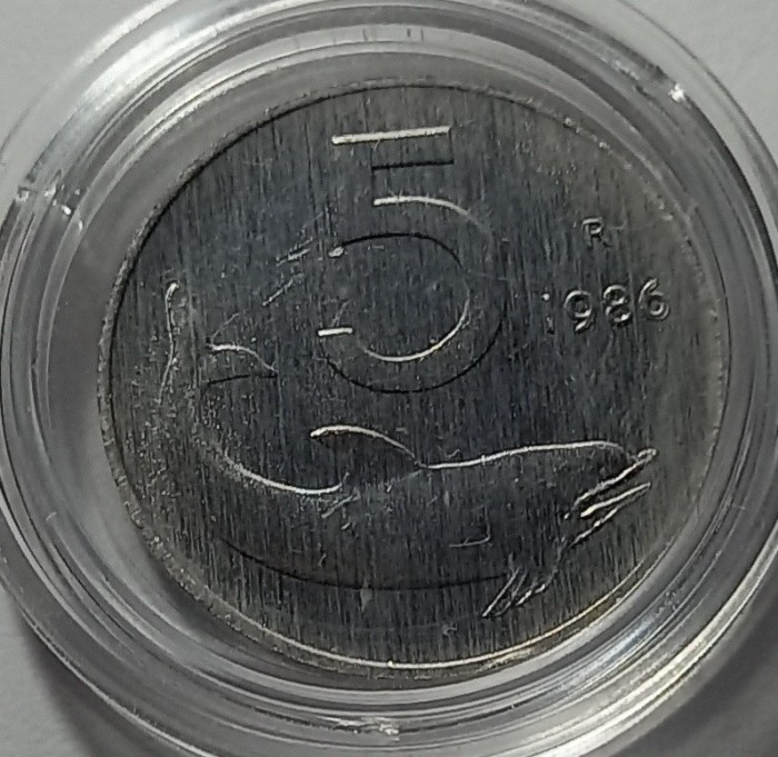 Italia, 5 Lire 1986, UNC.
