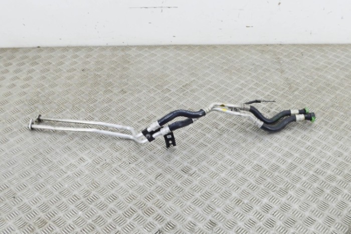 Conducta de răcire cutie de viteze BMW X3 G01, F97 2019 OEM: 8053479,8053478 18301773