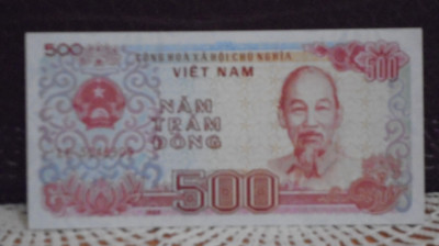 VIETNAM - 1988 - 500 DONG - UNC . foto