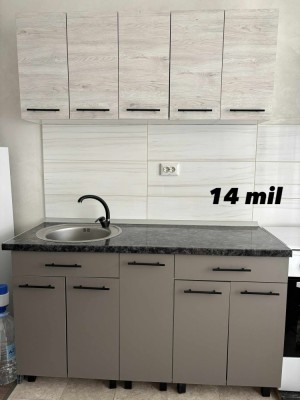 Mobilier bucatarie alb+gri ambianta foto