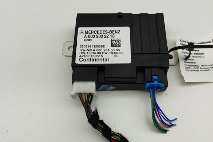 Unitate de control pompa de combustibil MERCEDES-BENZ GLC C253 2021 OEM: A0009002218 31384044