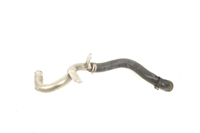 Furtun de lichid de răcire TOYOTA PRIUS _W3_ 2011 14135366