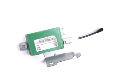 Amplificator de antena FORD FIESTA VI Van 2015 OEM: BA6T-18C847-AB | 13763745 foto