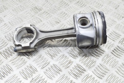 Piston TOYOTA HILUX VIII Pick-up _N1_ 2017 OEM: 13201-0E010-A0,13101-0E010-01 18322746 foto