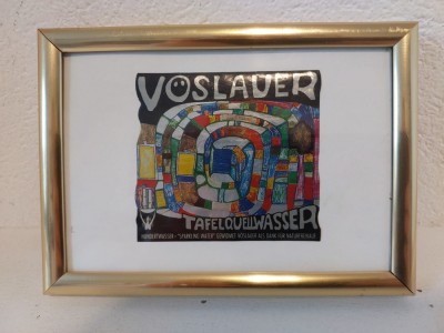 Eticheta apa minerala - 1992 - Austria, dupa tablou de pictor Friedensreich Hundertwasser (1928-2000) foto