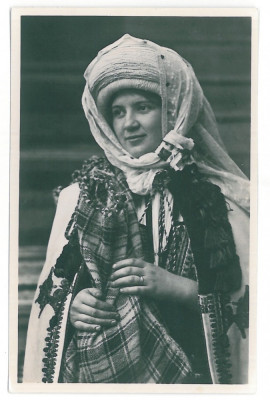 1867 - ETHNIC woman, Ardeal, Romania - old postcard, real PHOTO - unused foto
