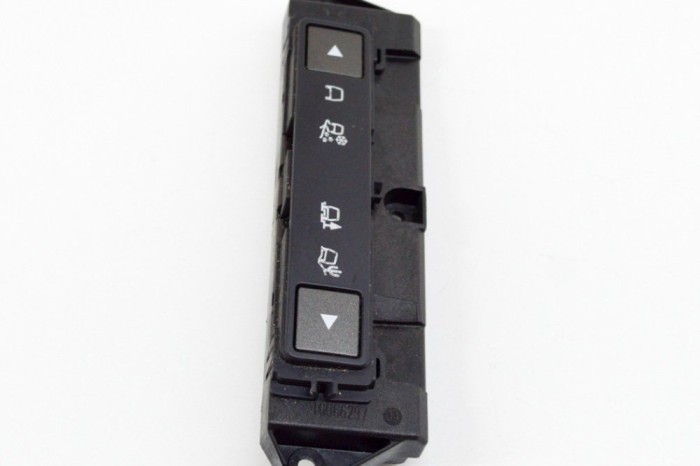 Panou de butoane LAND ROVER RANGE ROVER EVOQUE L538 2015 OEM: GJ32-14B596-AA,10115413 | 15501714