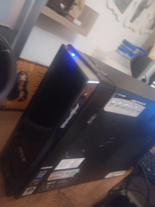 Desktop Acer Aspire