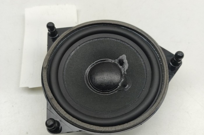 Difuzor ușă dreapta față MERCEDES-BENZ GLC X253, C253 2017 OEM: A2058205600 | 31669867