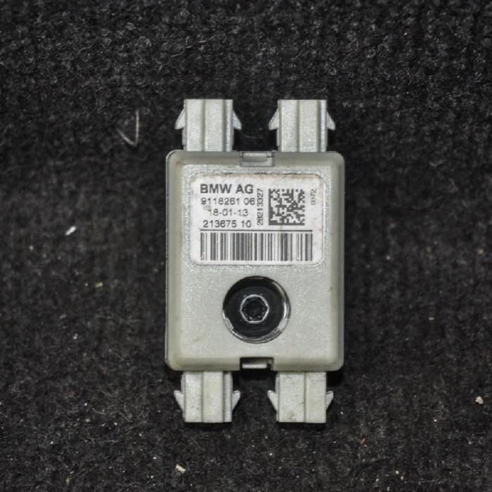 Amplificator de antena BMW 7 F01, F02 2013 OEM: 9118261 | 2104650