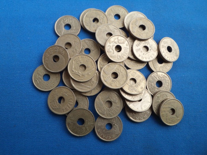 LOT 25 OESETAS SPANIA 45 BUCATI