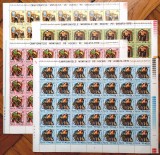 Cumpara ieftin ✅ RO 1970 LP 718 " C.M. de Hochei pe Gheata " , serie completa in coli de 25 , MNH ( indoita la jumatate pe dantelura )