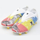 Cumpara ieftin Ghete de fotbal MBrands 6.8, tricolor, lupul dacic, fara siret 45, 38 - 40, 42 - 44, Alb