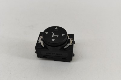 Buton de control scaun dreapta LAND ROVER RANGE ROVER III L322 2012 OEM: 8360877 25216860 foto