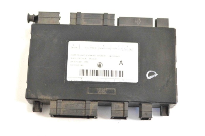 Unitate de control scaun dreapta față CHRYSLER 300 C LX 2007 OEM: 04602796AD 13375963