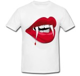 Cumpara ieftin Tricou &quot; Buze - vampir &quot;