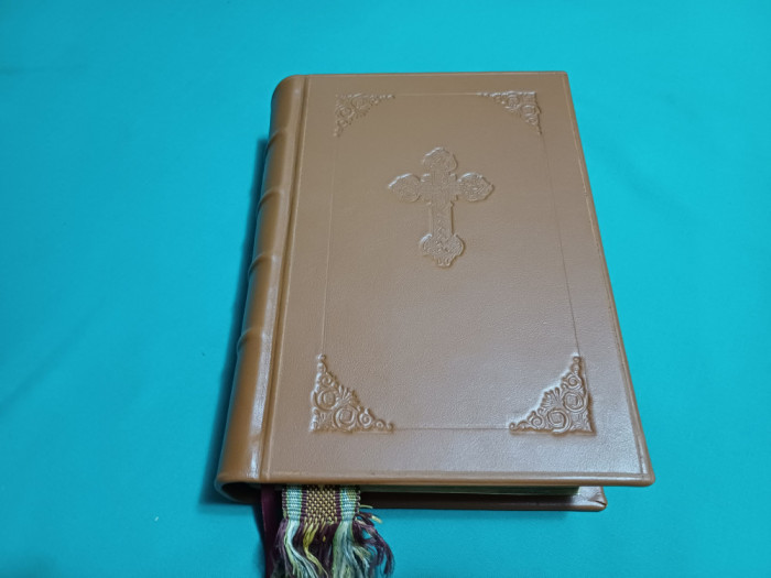 BIBLIA SAU SF&Acirc;NTA SCRIPTURĂ /JUSTINIAN / 1975 * 500