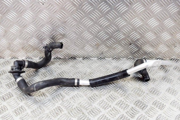 Furtun de lichid de răcire MERCEDES-BENZ GLC X253, C253 2019 OEM: A2058305005,A2058302802 14320914