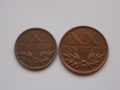 LOT 2 MONEDE X , XX CENTAVOS 1968 PORTUGALIA foto
