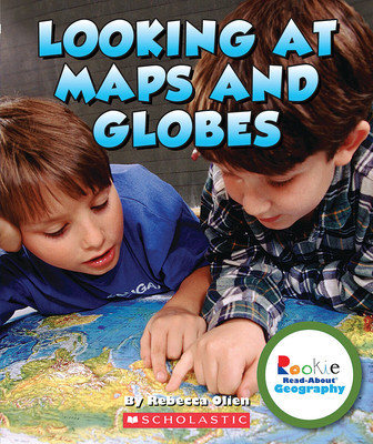 Looking at Maps and Globes foto