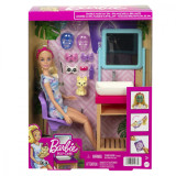 Papusa Barbie la salonul de spa