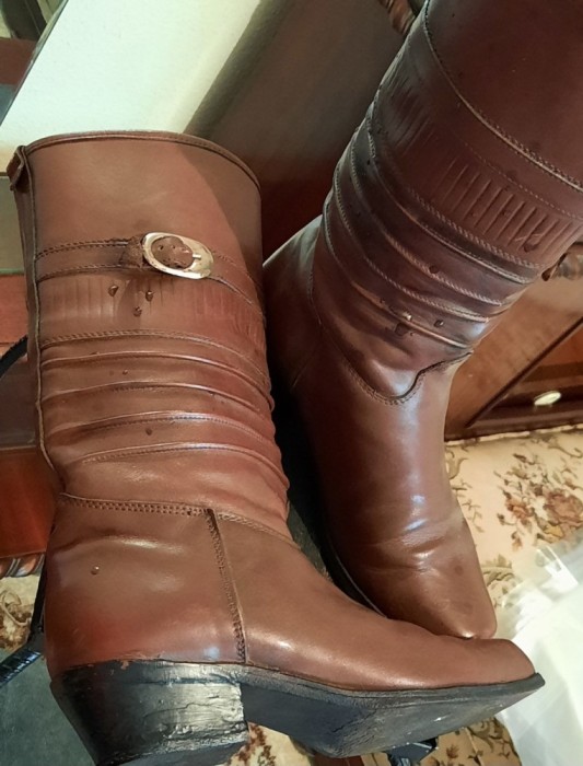Vintage, cizme de colecție
