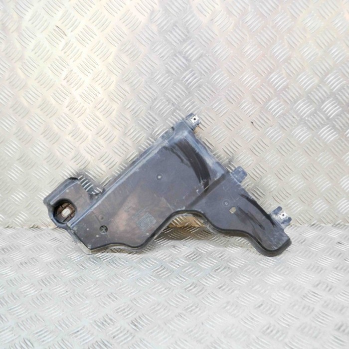 Scut motor dreapta spate SKODA KAMIQ 2021 OEM: 2Q0825102A