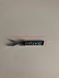 Emblema XDrive Metalica 95mm x 13mm, Banda Dublu Adeziva Inclusa