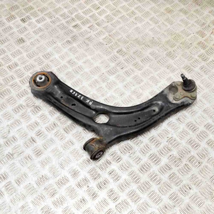 Braț inferior st&acirc;nga față VW PASSAT B8 3G2 2017