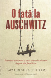 O fata la Auschwitz